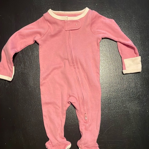 Baby Sleeper size Newborn - Picture 1 of 3